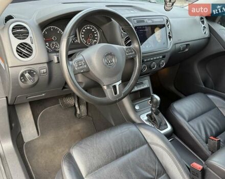 Фольксваген Тигуан 2015 в Борисполе на Automoto.ua Серый Фольксваген Тигуан, объемом двигателя 1.97 л и пробегом 169 тыс. км за 16500 $, фото 42 на Automoto.ua