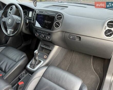 Фольксваген Тигуан 2015 в Борисполе на Automoto.ua Серый Фольксваген Тигуан, объемом двигателя 1.97 л и пробегом 169 тыс. км за 16500 $, фото 56 на Automoto.ua