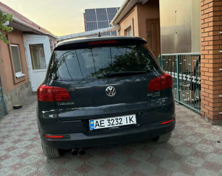 Сірий Фольксваген Тігуан, об'ємом двигуна 1.99 л та пробігом 250 тис. км за 14500 $, фото 2 на Automoto.ua