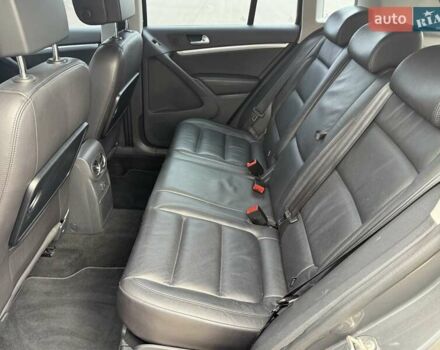 Фольксваген Тигуан 2015 в Борисполе на Automoto.ua Серый Фольксваген Тигуан, объемом двигателя 1.97 л и пробегом 169 тыс. км за 16500 $, фото 48 на Automoto.ua