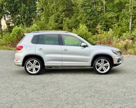 Серый Фольксваген Тигуан, объемом двигателя 2 л и пробегом 77 тыс. км за 9000 $, фото 7 на Automoto.ua