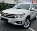 Серый Фольксваген Тигуан, объемом двигателя 2 л и пробегом 165 тыс. км за 15500 $, фото 1 на Automoto.ua