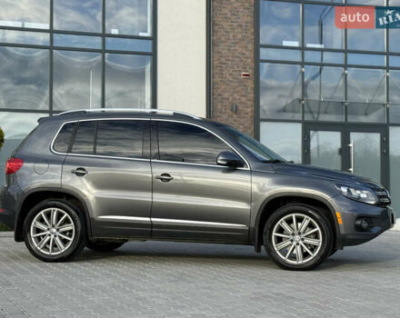 Сірий Фольксваген Тігуан, об'ємом двигуна 2 л та пробігом 176 тис. км за 12400 $, фото 8 на Automoto.ua