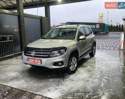Сірий Фольксваген Тігуан, об'ємом двигуна 1.97 л та пробігом 214 тис. км за 12500 $, фото 1 на Automoto.ua