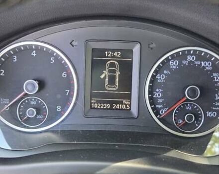 Сірий Фольксваген Тігуан, об'ємом двигуна 1.98 л та пробігом 112 тис. км за 15000 $, фото 4 на Automoto.ua