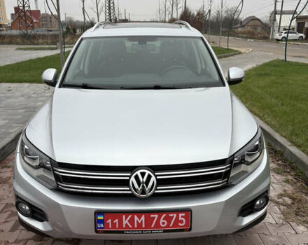 Серый Фольксваген Тигуан, объемом двигателя 2 л и пробегом 125 тыс. км за 14999 $, фото 12 на Automoto.ua