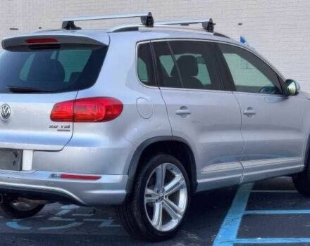 Серый Фольксваген Тигуан, объемом двигателя 2 л и пробегом 99 тыс. км за 7500 $, фото 4 на Automoto.ua