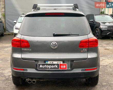 Серый Фольксваген Тигуан, объемом двигателя 2 л и пробегом 195 тыс. км за 15340 $, фото 4 на Automoto.ua