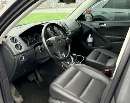 Сірий Фольксваген Тігуан, об'ємом двигуна 1.98 л та пробігом 187 тис. км за 12700 $, фото 8 на Automoto.ua