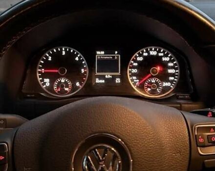 Серый Фольксваген Тигуан, объемом двигателя 1.97 л и пробегом 85 тыс. км за 20000 $, фото 3 на Automoto.ua