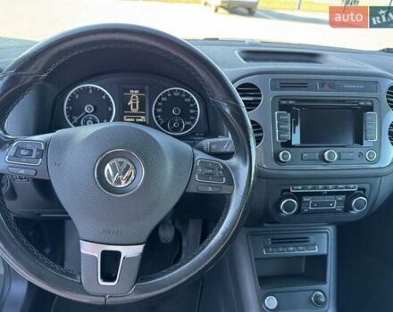 Серый Фольксваген Тигуан, объемом двигателя 1.97 л и пробегом 159 тыс. км за 16500 $, фото 16 на Automoto.ua
