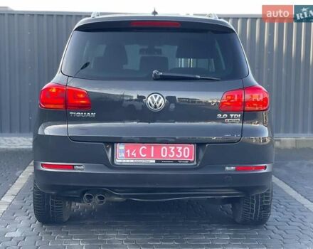 Серый Фольксваген Тигуан, объемом двигателя 1.97 л и пробегом 162 тыс. км за 17499 $, фото 2 на Automoto.ua