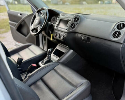 Серый Фольксваген Тигуан, объемом двигателя 1.98 л и пробегом 150 тыс. км за 13999 $, фото 25 на Automoto.ua