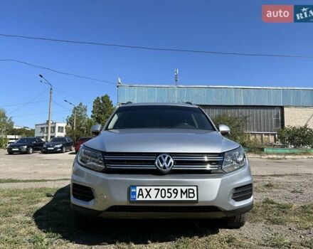 Сірий Фольксваген Тігуан, об'ємом двигуна 1.98 л та пробігом 135 тис. км за 12500 $, фото 16 на Automoto.ua