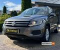 Сірий Фольксваген Тігуан, об'ємом двигуна 2 л та пробігом 243 тис. км за 13200 $, фото 2 на Automoto.ua