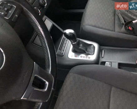 Сірий Фольксваген Тігуан, об'ємом двигуна 1.97 л та пробігом 214 тис. км за 12500 $, фото 14 на Automoto.ua