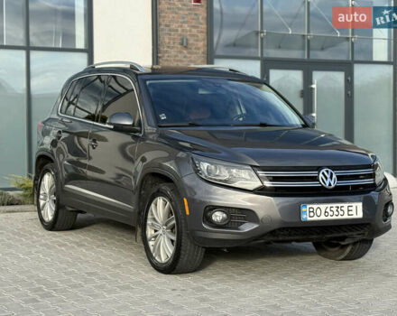 Сірий Фольксваген Тігуан, об'ємом двигуна 2 л та пробігом 176 тис. км за 12400 $, фото 4 на Automoto.ua