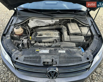 Серый Фольксваген Тигуан, объемом двигателя 2 л и пробегом 170 тыс. км за 12500 $, фото 9 на Automoto.ua