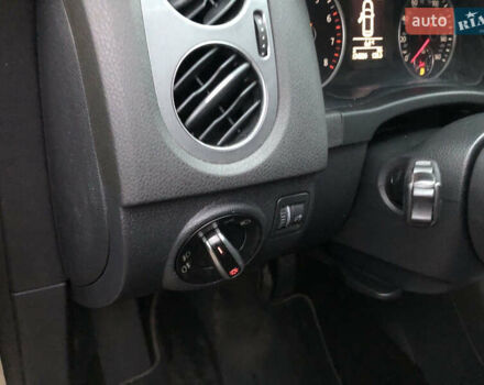 Сірий Фольксваген Тігуан, об'ємом двигуна 1.97 л та пробігом 214 тис. км за 12500 $, фото 13 на Automoto.ua