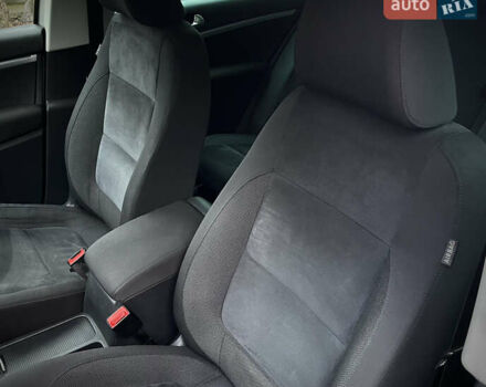 Серый Фольксваген Тигуан, объемом двигателя 2 л и пробегом 165 тыс. км за 15500 $, фото 41 на Automoto.ua