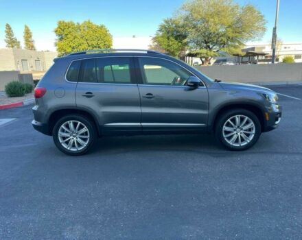 Сірий Фольксваген Тігуан, об'ємом двигуна 2 л та пробігом 79 тис. км за 11200 $, фото 4 на Automoto.ua