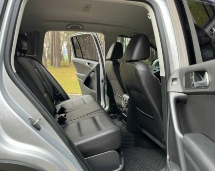 Серый Фольксваген Тигуан, объемом двигателя 2 л и пробегом 194 тыс. км за 12400 $, фото 20 на Automoto.ua