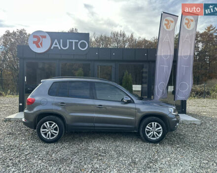 Серый Фольксваген Тигуан, объемом двигателя 2 л и пробегом 170 тыс. км за 12500 $, фото 6 на Automoto.ua