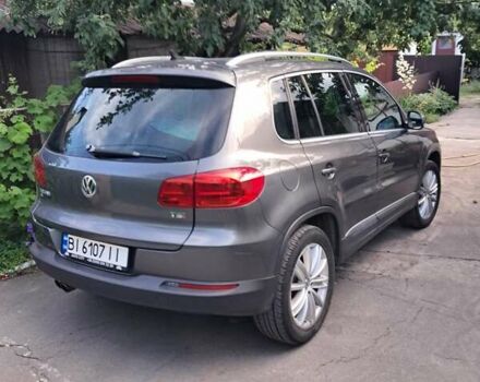 Серый Фольксваген Тигуан, объемом двигателя 1.98 л и пробегом 198 тыс. км за 14500 $, фото 7 на Automoto.ua