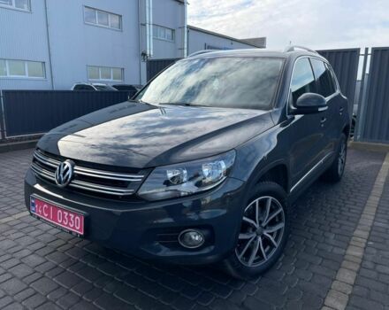 Серый Фольксваген Тигуан, объемом двигателя 2 л и пробегом 160 тыс. км за 17499 $, фото 1 на Automoto.ua