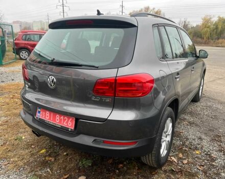 Серый Фольксваген Тигуан, объемом двигателя 2 л и пробегом 150 тыс. км за 12700 $, фото 3 на Automoto.ua
