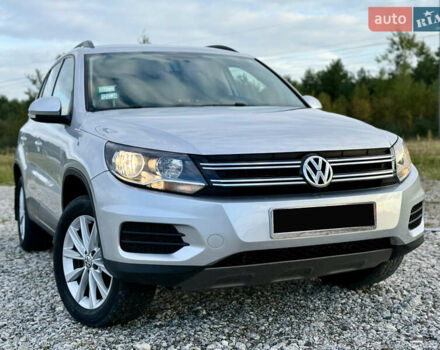 Серый Фольксваген Тигуан, объемом двигателя 1.98 л и пробегом 150 тыс. км за 13999 $, фото 6 на Automoto.ua