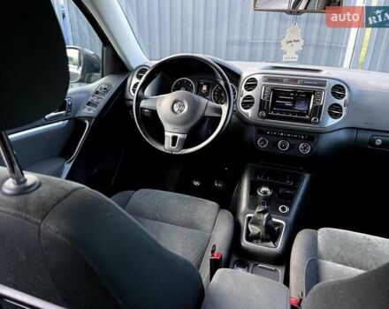 Серый Фольксваген Тигуан, объемом двигателя 1.97 л и пробегом 162 тыс. км за 17499 $, фото 14 на Automoto.ua