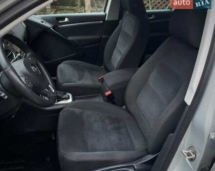 Серый Фольксваген Тигуан, объемом двигателя 2 л и пробегом 165 тыс. км за 15500 $, фото 42 на Automoto.ua