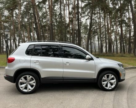 Серый Фольксваген Тигуан, объемом двигателя 2 л и пробегом 194 тыс. км за 12400 $, фото 5 на Automoto.ua