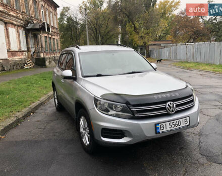 Сірий Фольксваген Тігуан, об'ємом двигуна 1.98 л та пробігом 197 тис. км за 13500 $, фото 2 на Automoto.ua