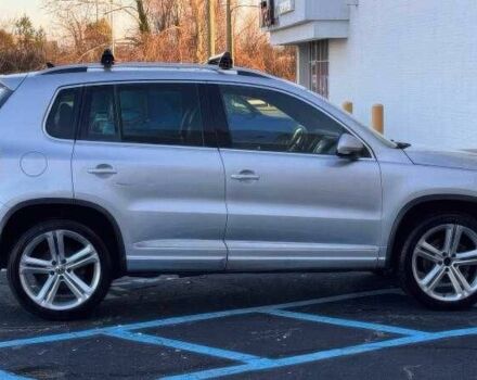 Серый Фольксваген Тигуан, объемом двигателя 2 л и пробегом 99 тыс. км за 7500 $, фото 3 на Automoto.ua