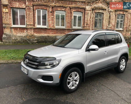 Сірий Фольксваген Тігуан, об'ємом двигуна 1.98 л та пробігом 197 тис. км за 13500 $, фото 3 на Automoto.ua