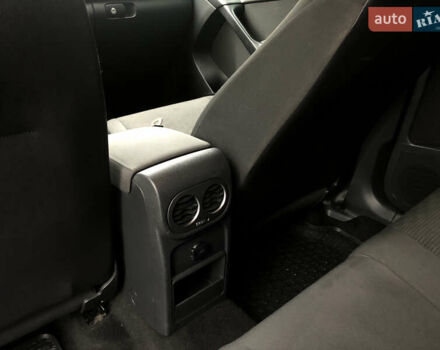 Сірий Фольксваген Тігуан, об'ємом двигуна 1.98 л та пробігом 197 тис. км за 13500 $, фото 28 на Automoto.ua