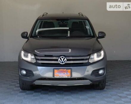 Серый Фольксваген Тигуан, объемом двигателя 2 л и пробегом 129 тыс. км за 3000 $, фото 2 на Automoto.ua