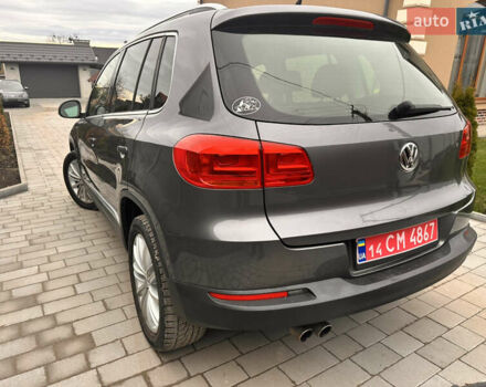 Сірий Фольксваген Тігуан, об'ємом двигуна 1.98 л та пробігом 196 тис. км за 12900 $, фото 6 на Automoto.ua