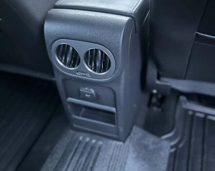 Серый Фольксваген Тигуан, объемом двигателя 2 л и пробегом 220 тыс. км за 12350 $, фото 20 на Automoto.ua