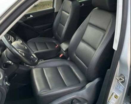 Серый Фольксваген Тигуан, объемом двигателя 1.98 л и пробегом 143 тыс. км за 11500 $, фото 7 на Automoto.ua