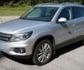 Сірий Фольксваген Тігуан, об'ємом двигуна 2 л та пробігом 77 тис. км за 7000 $, фото 1 на Automoto.ua