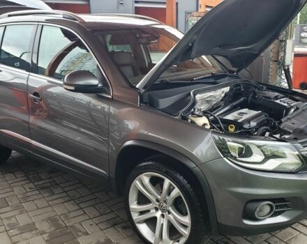 Фольксваген Тигуан 2016 в Харькове на Automoto.ua Серый Фольксваген Тигуан, объемом двигателя 2 л и пробегом 161 тыс. км за 13000 $, фото 21 на Automoto.ua