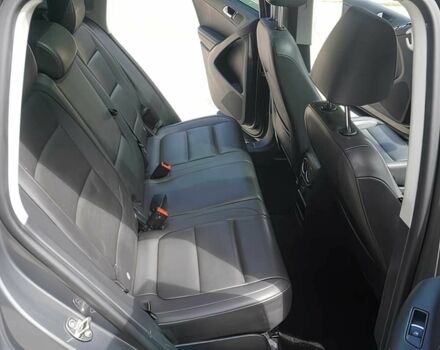 Серый Фольксваген Тигуан, объемом двигателя 2 л и пробегом 71 тыс. км за 7000 $, фото 12 на Automoto.ua