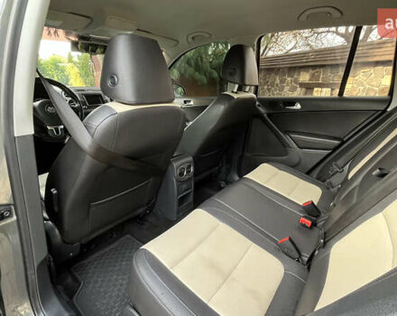 Сірий Фольксваген Тігуан, об'ємом двигуна 1.98 л та пробігом 234 тис. км за 9999 $, фото 18 на Automoto.ua