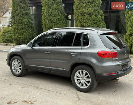 Сірий Фольксваген Тігуан, об'ємом двигуна 1.99 л та пробігом 51 тис. км за 17500 $, фото 21 на Automoto.ua