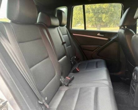 Серый Фольксваген Тигуан, объемом двигателя 2 л и пробегом 110 тыс. км за 7000 $, фото 8 на Automoto.ua