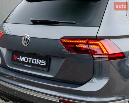 Серый Фольксваген Тигуан, объемом двигателя 1.98 л и пробегом 124 тыс. км за 25700 $, фото 14 на Automoto.ua
