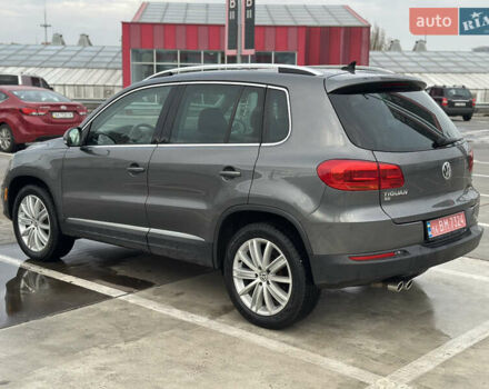 Серый Фольксваген Тигуан, объемом двигателя 1.98 л и пробегом 105 тыс. км за 15400 $, фото 6 на Automoto.ua